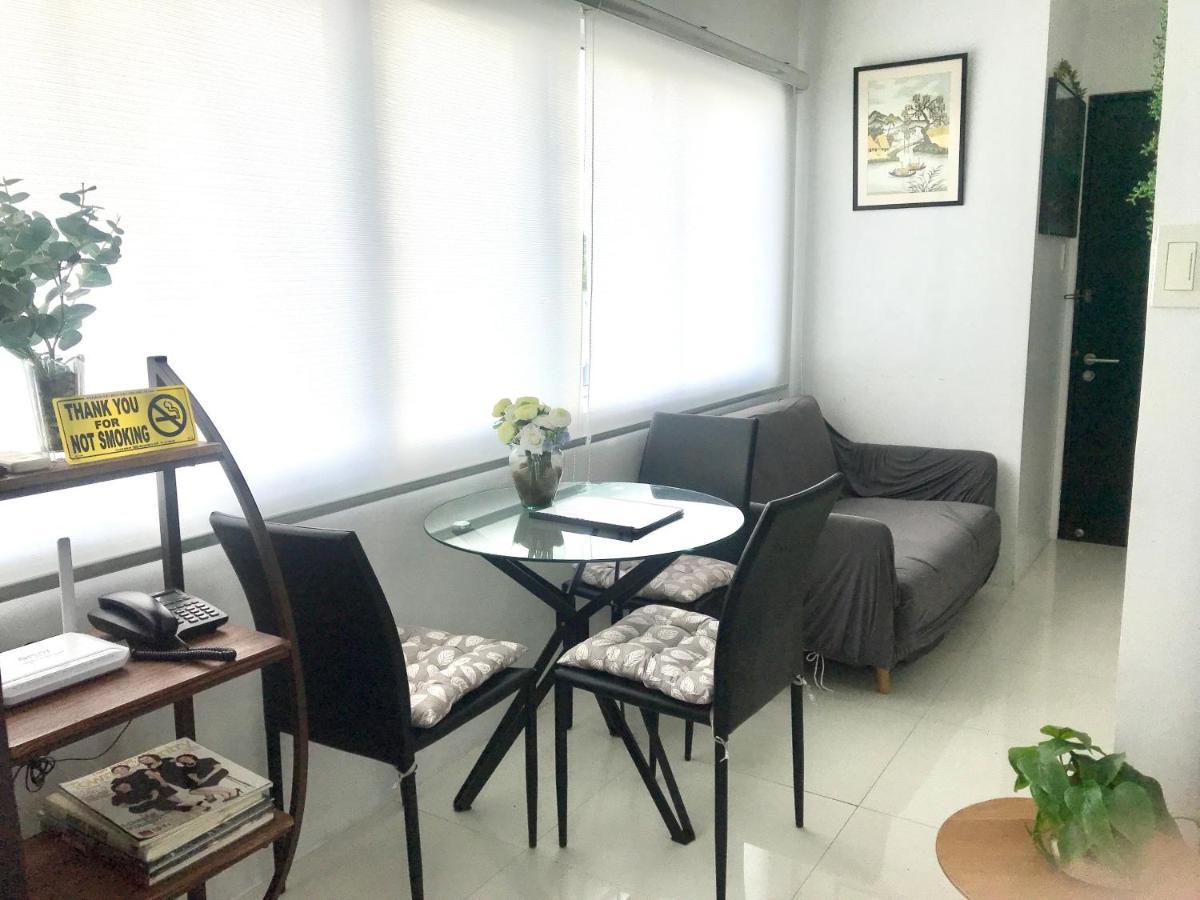 Cozy And Full Service Condo At The Heart Of Bacolod Eksteriør billede