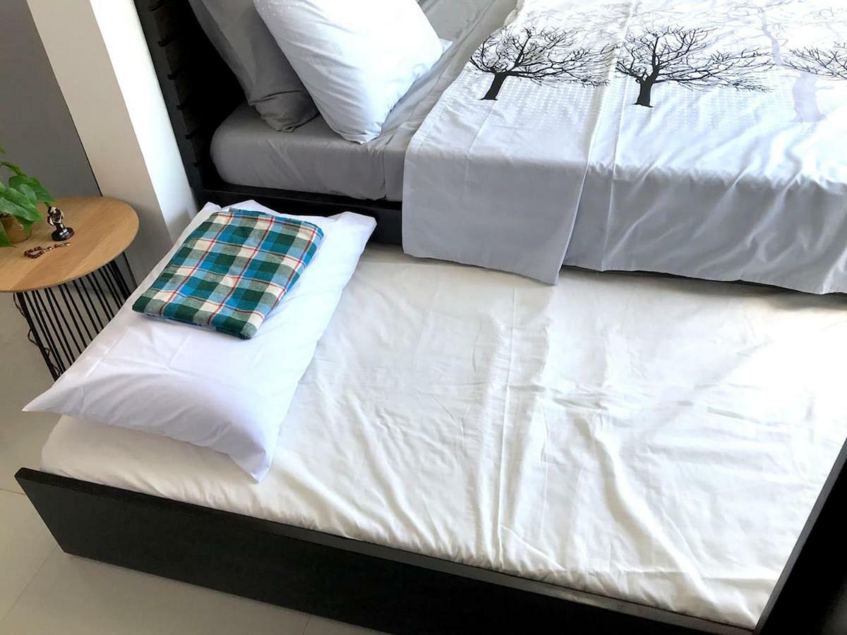 Cozy And Full Service Condo At The Heart Of Bacolod Eksteriør billede