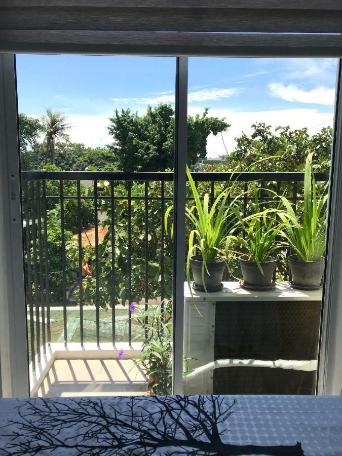 Cozy And Full Service Condo At The Heart Of Bacolod Eksteriør billede